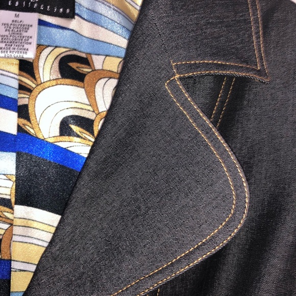 Jacket - Picture 4 of 5